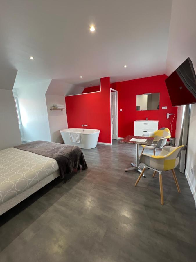 Bed and Breakfast Aux Charmes Isques Екстер'єр фото